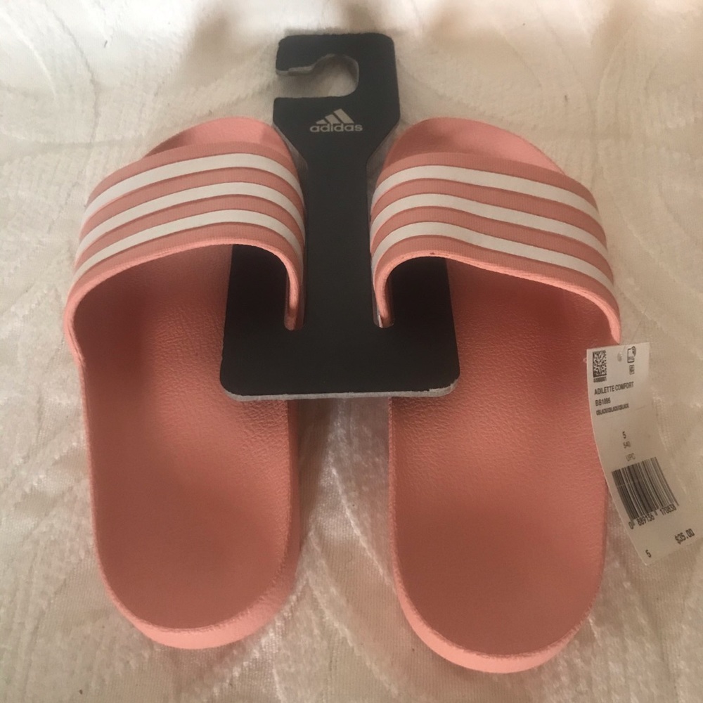 Adidas Adilette Comfort Slide size 5